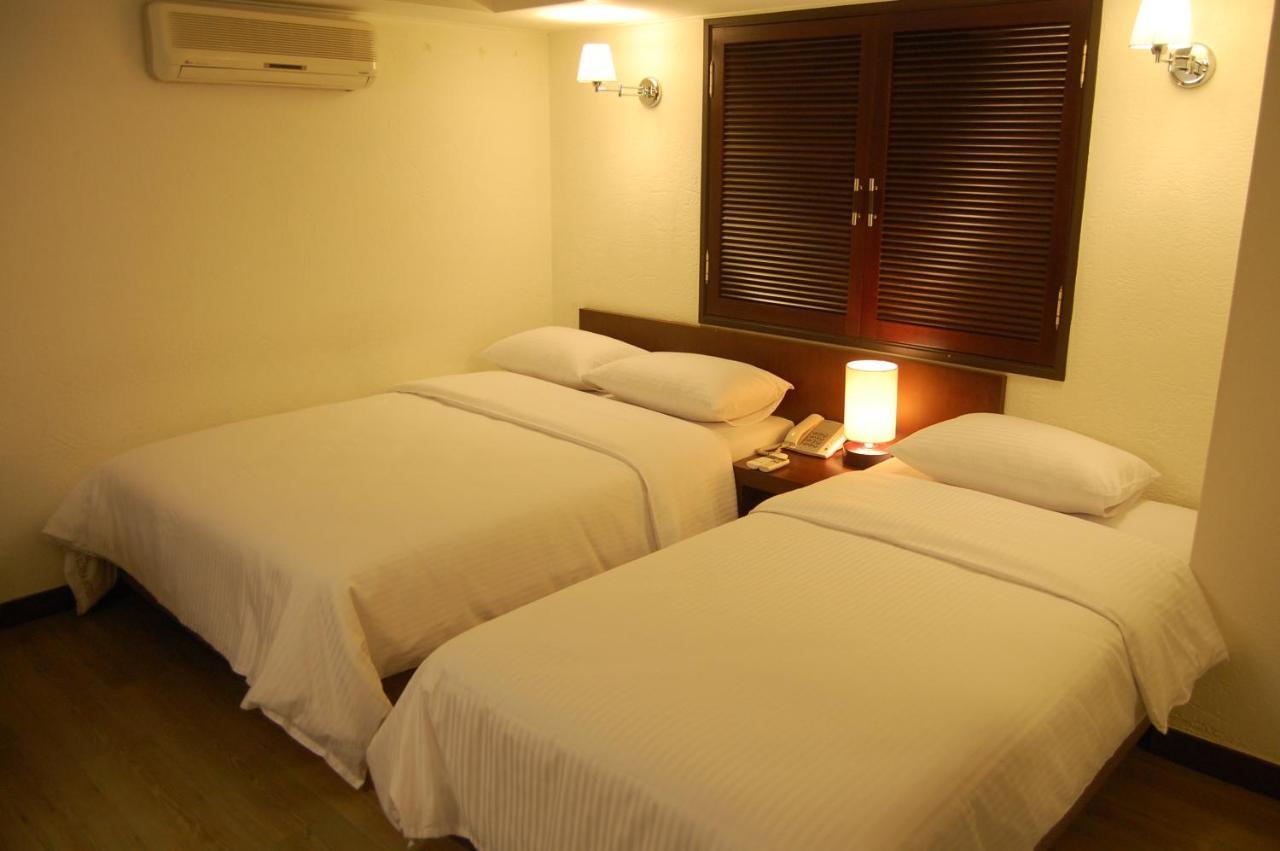 New Korea Hotel Seoul Exterior photo